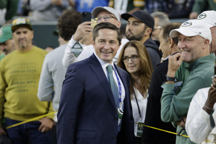 Packers’ Policy discusses financial competitiveness